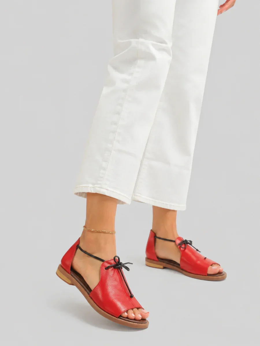 LILLIANA | SANDALIAS DE PIEL CON CORREA