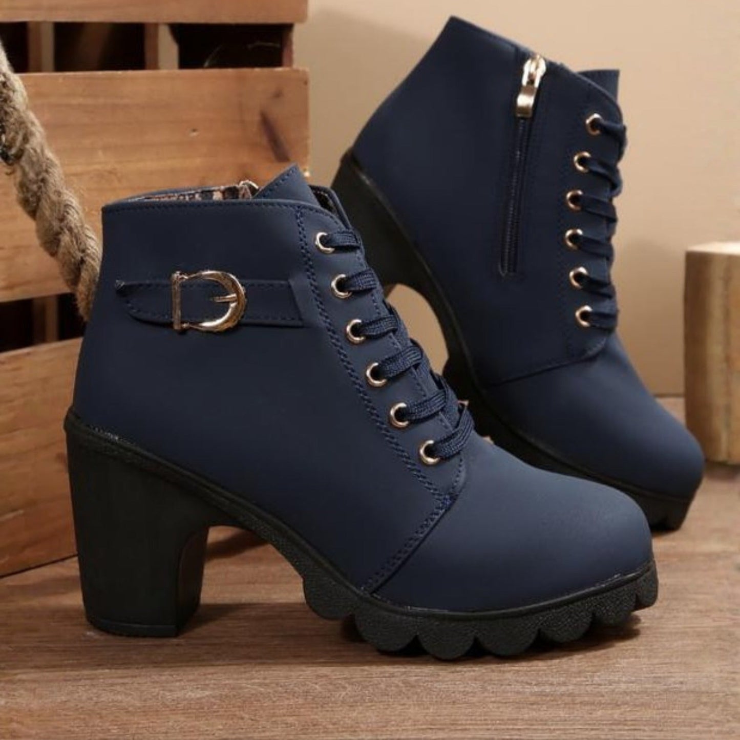 Alexa | Botas de tacón bloque con estilo