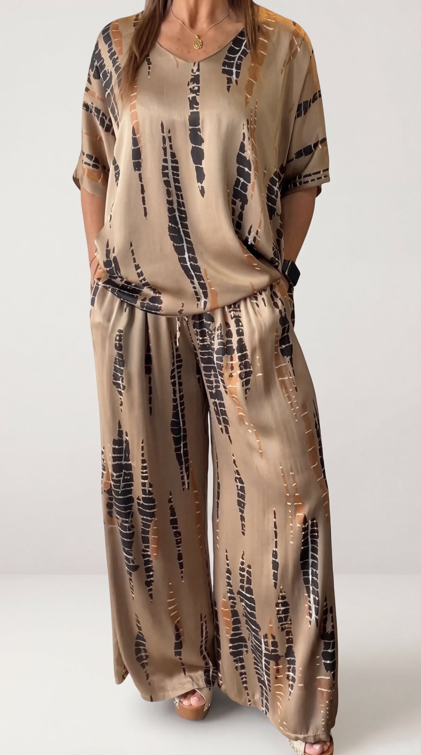 Ashtrid | Conjunto estampado