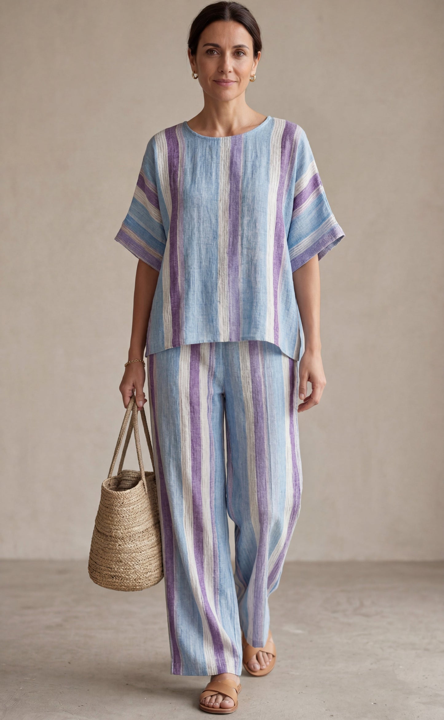 Ginevra | Top elegante en tono malva pastel y pantalones de lino a rayas