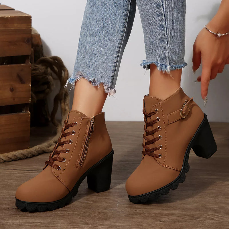 Alexa | Botas de tacón bloque con estilo