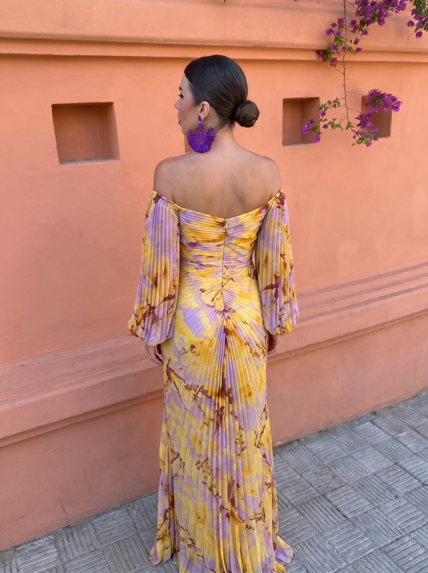 Isadorea | Vestido largo floral con escote en V profundo