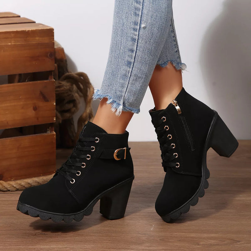 Alexa | Botas de tacón bloque con estilo