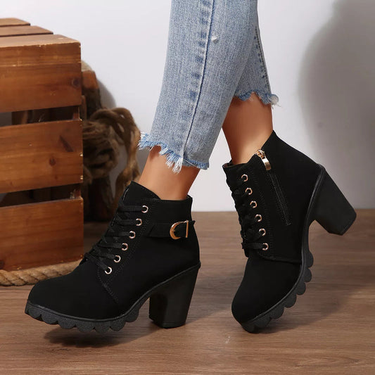 Alexa | Botas de tacón bloque con estilo