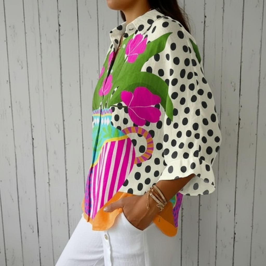 Maya | Blusa con Florero Floreciente